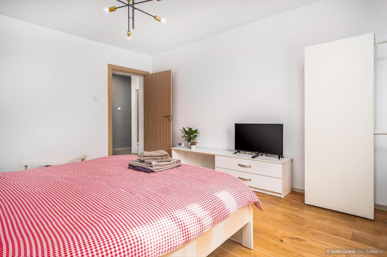 Studio Central Ґурагумора Екстер'єр фото